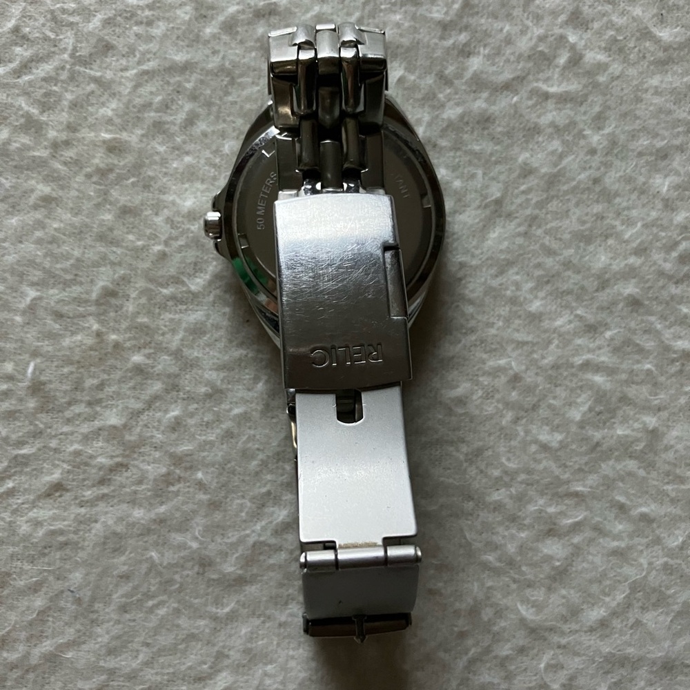 Relic Wet Watch - Picture 6 of 10